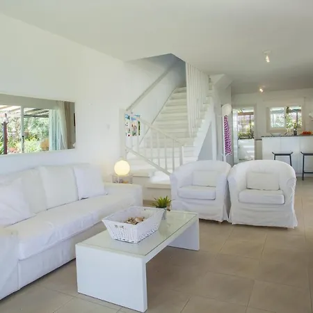 Beachfront Luxury In Close To All The Action, 1364 Ayía Nápa
