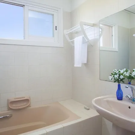 Beachfront Luxury In Close To All The Action, 1364 Villa